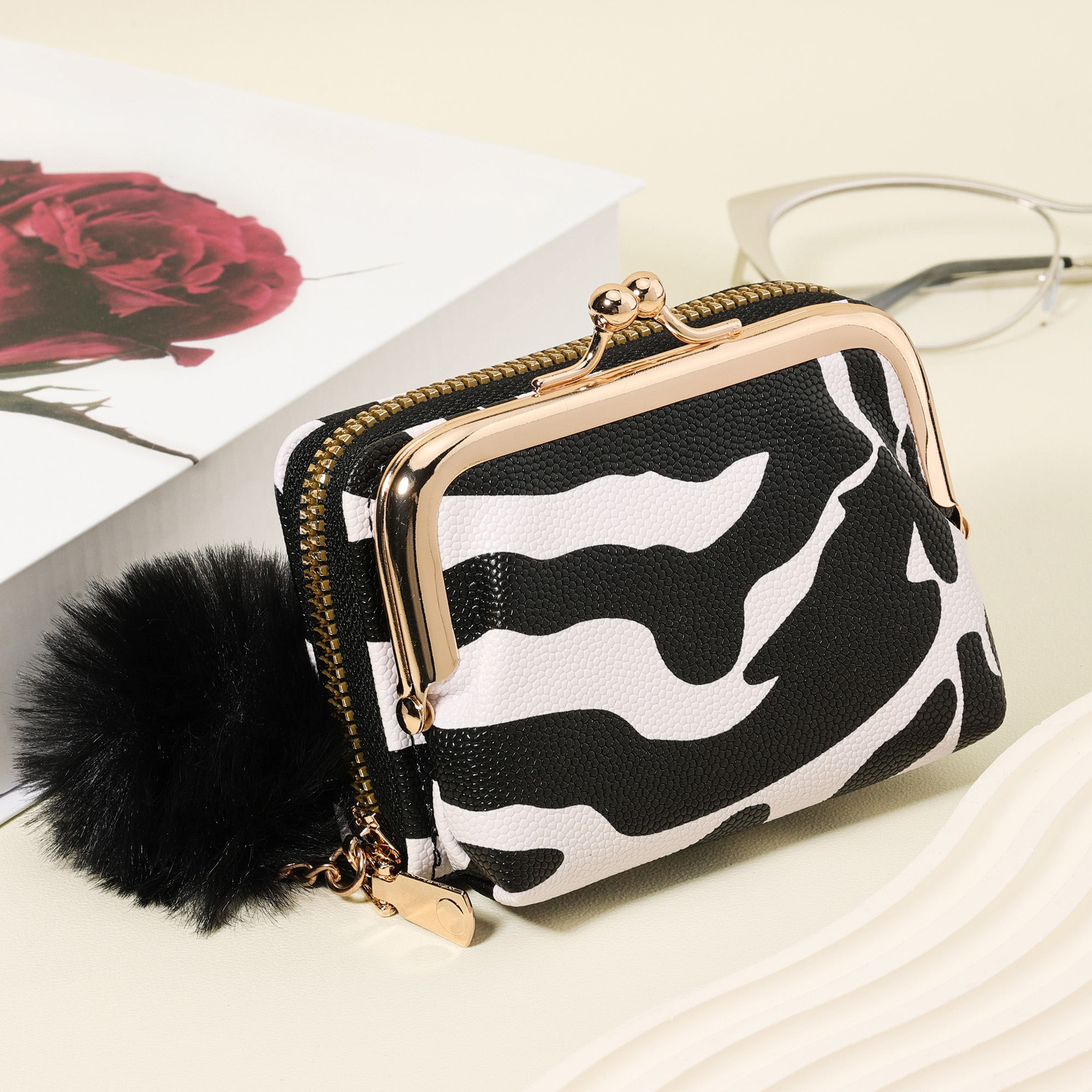 Fashionable zebra print coin w - Zebra Tablet Accessories ulasan dan harga