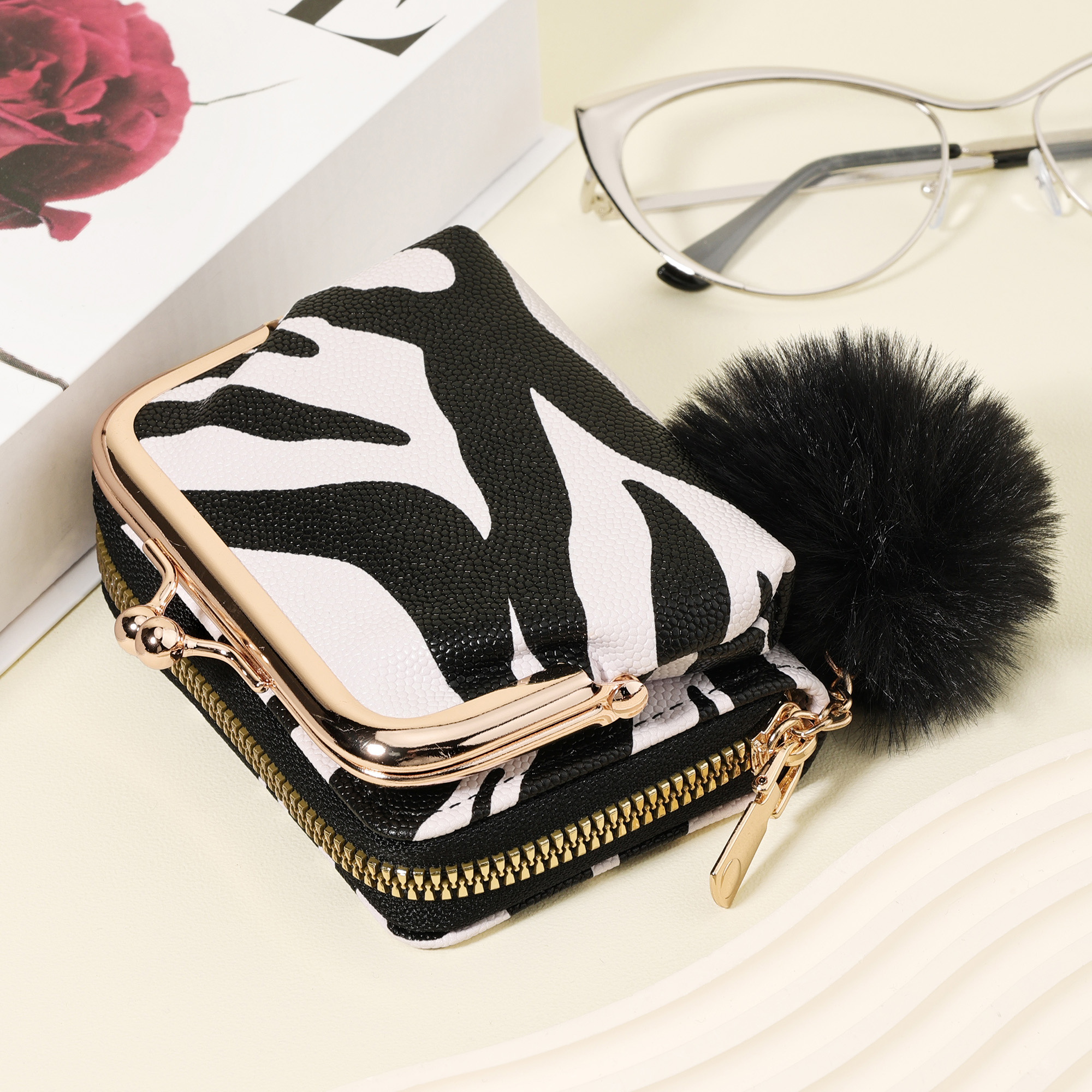 Fashionable zebra print coin w - Zebra Tablet Accessories ulasan dan harga
